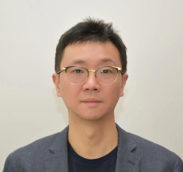 恒运资本配资 构建创新与安全并重的大模型竞争治理体系丨法经兵言